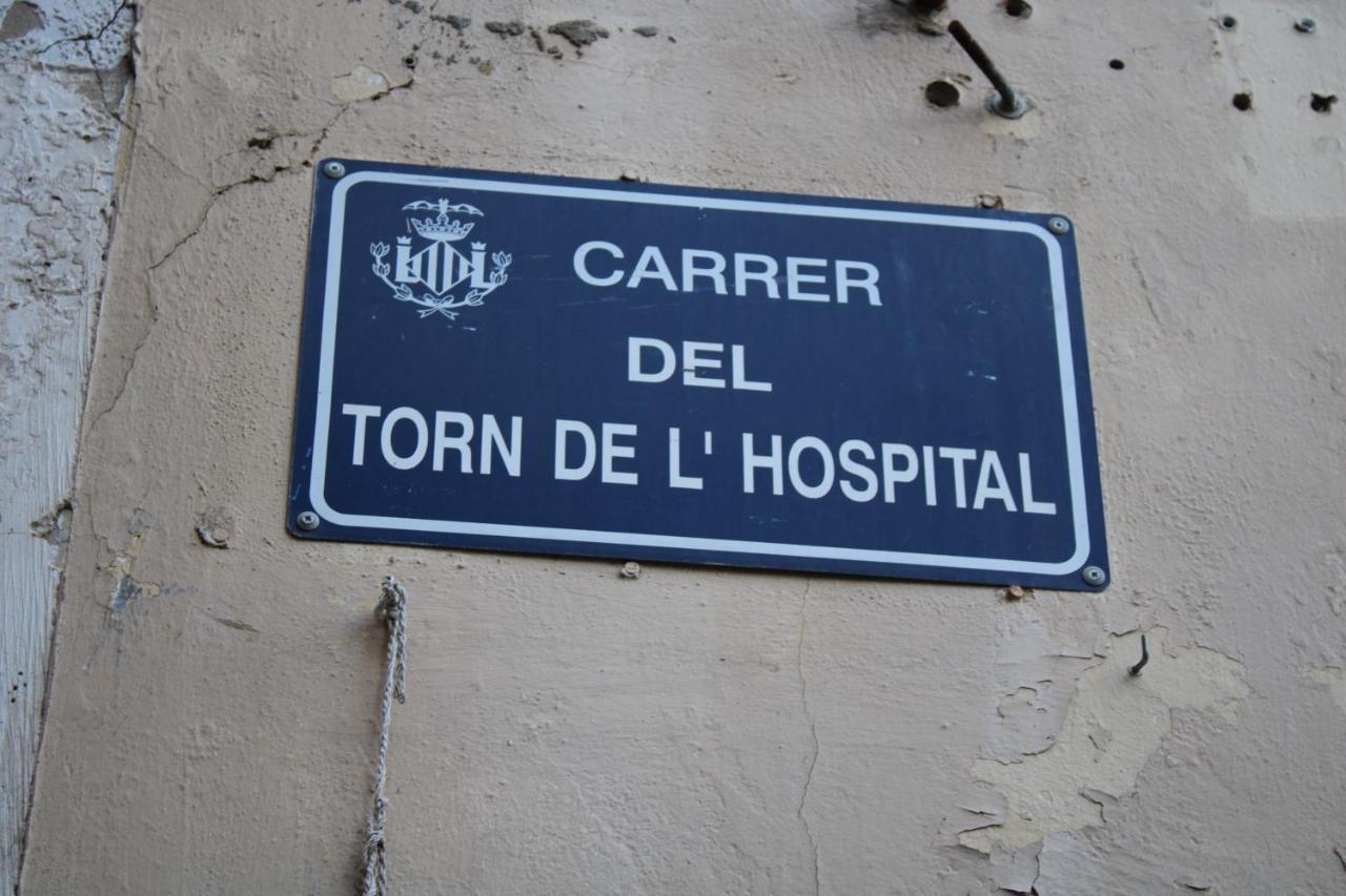 Hotspot Valencia Hostel Bagian luar foto
