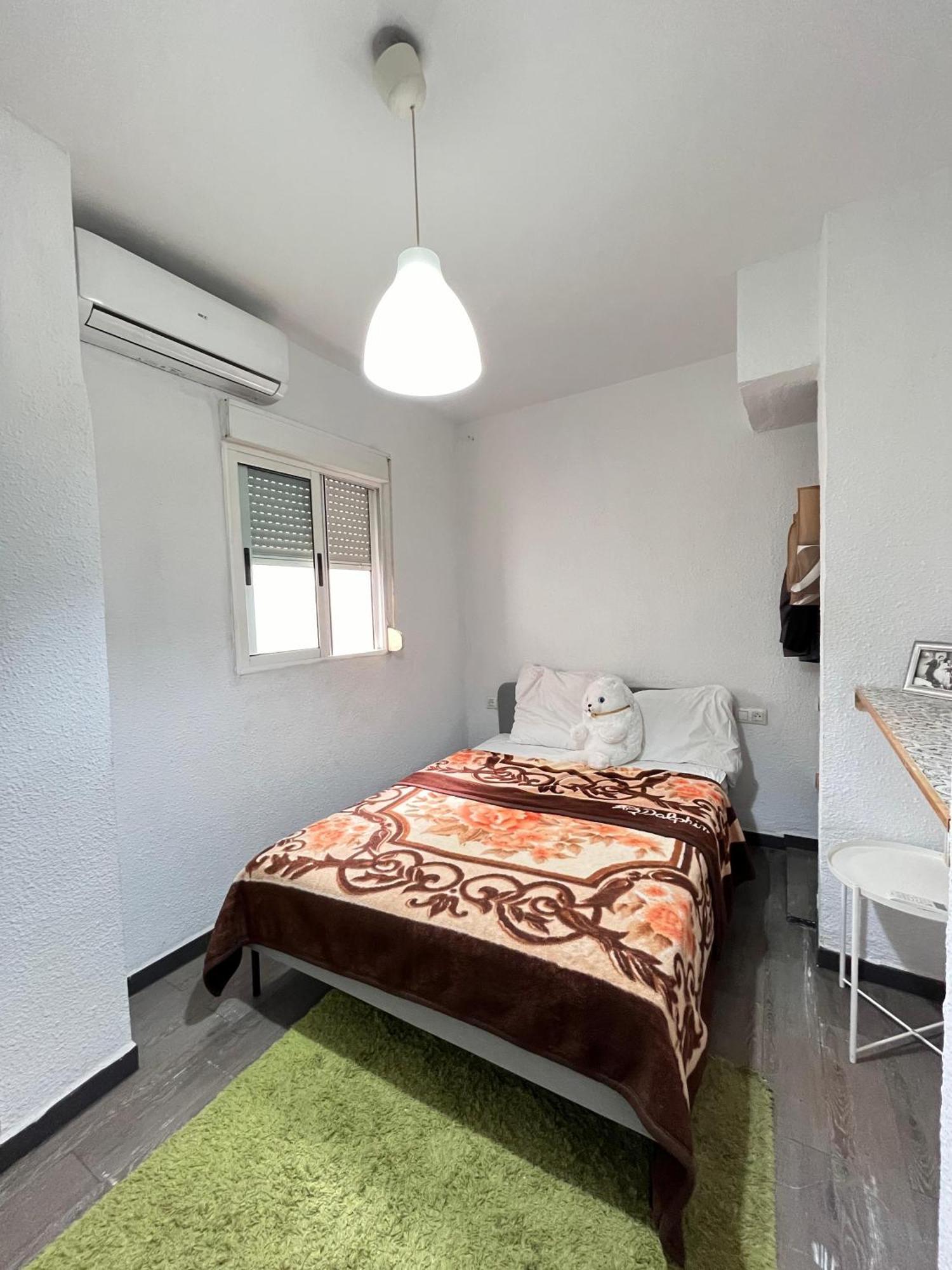 Hotspot Valencia Hostel Bagian luar foto