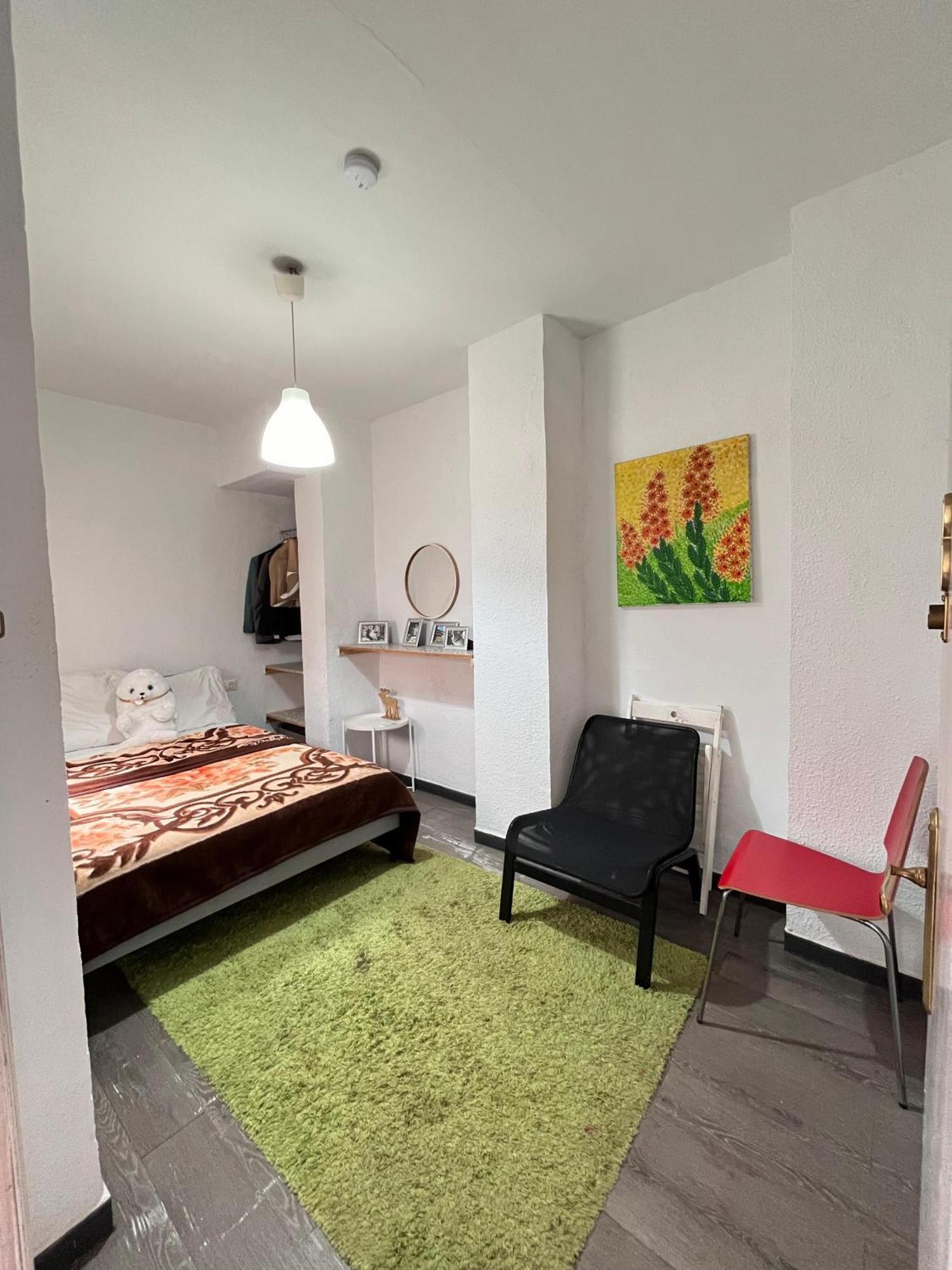 Hotspot Valencia Hostel Bagian luar foto