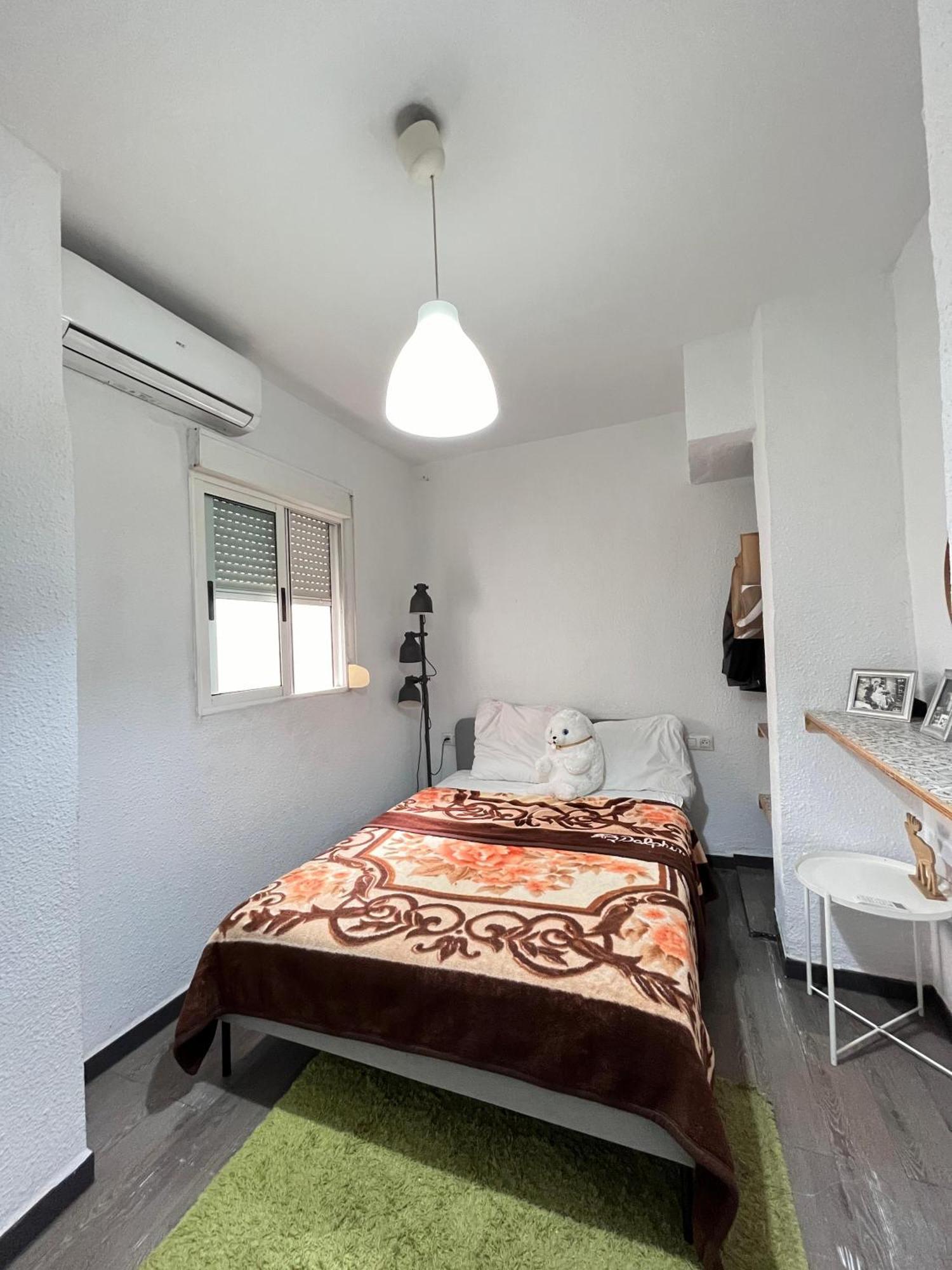 Hotspot Valencia Hostel Bagian luar foto